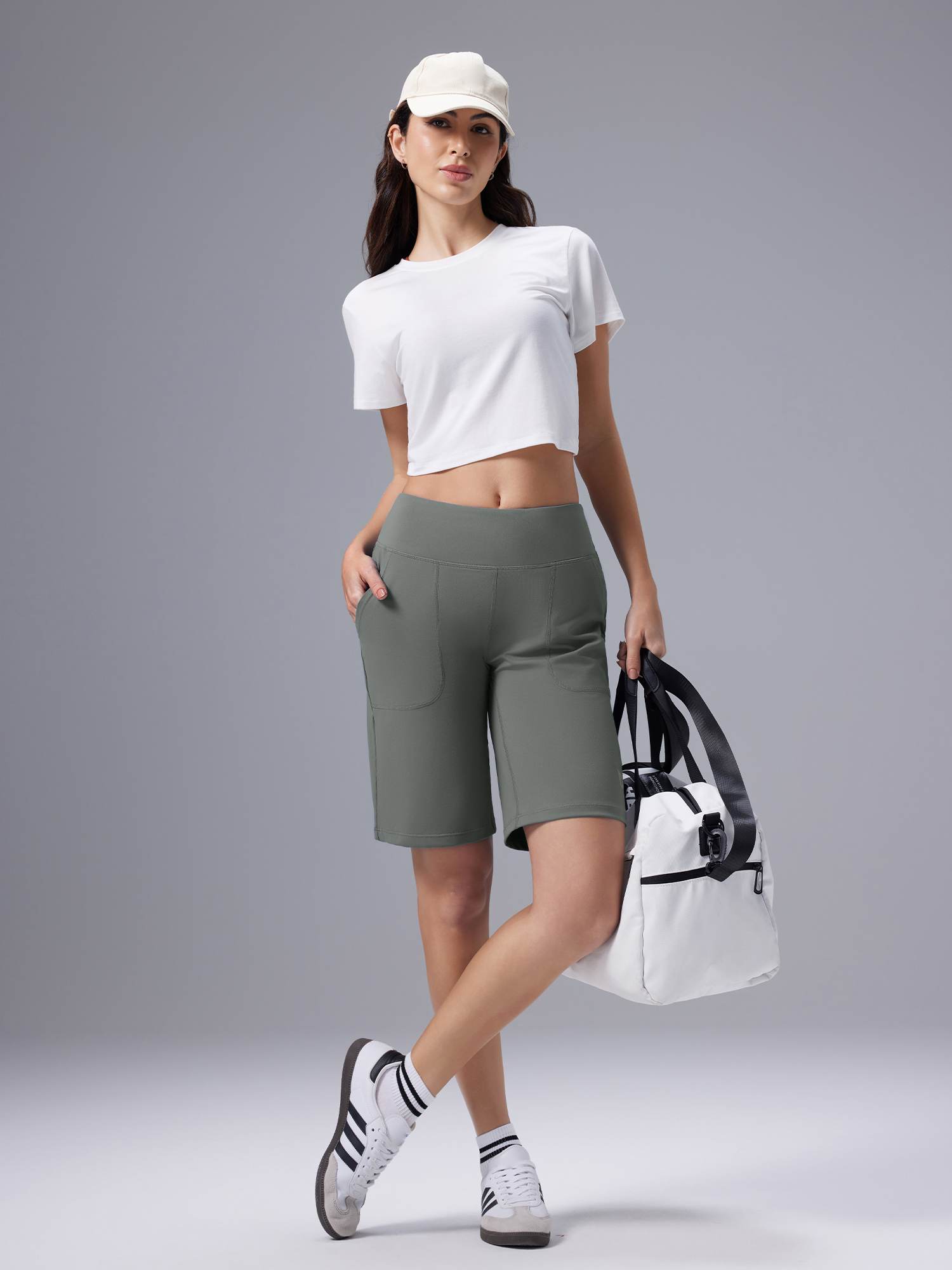 #color_Gray